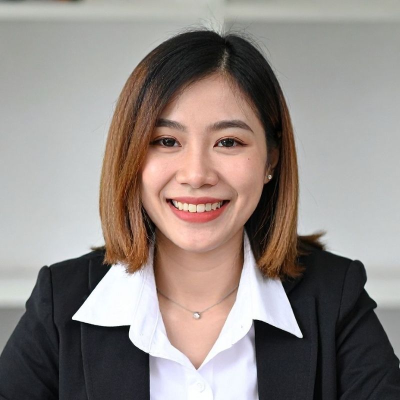 Melanie L.